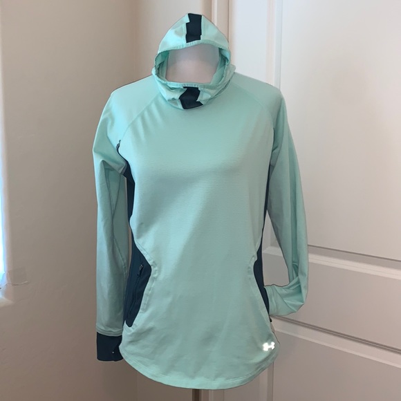 Under Armour Tops - UNDER ARMOUR COLDGEAR SIZE LARGE BEAUTIFUL HOODED PULLOVER